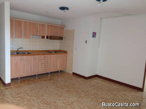 SE VENDE APARTAMENTO EN EDF MIRADOR LOS OLIVOS PUERTO ORDAZ