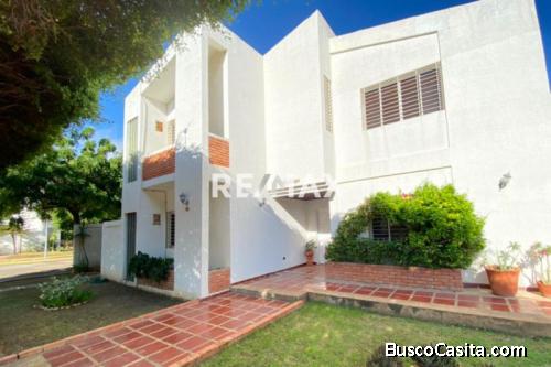 Hermosa CASA  Venta   Zona Norte Maracaibo