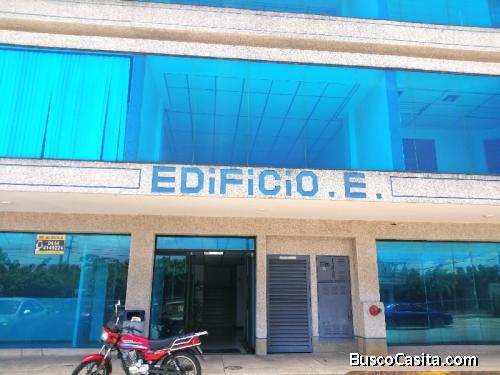 Oficina en El C. C. Aero Centro Internacional - 50 m² - Foof - 063