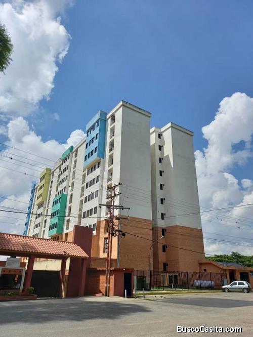 SKY GROUP Vende apartamento en Tazajal