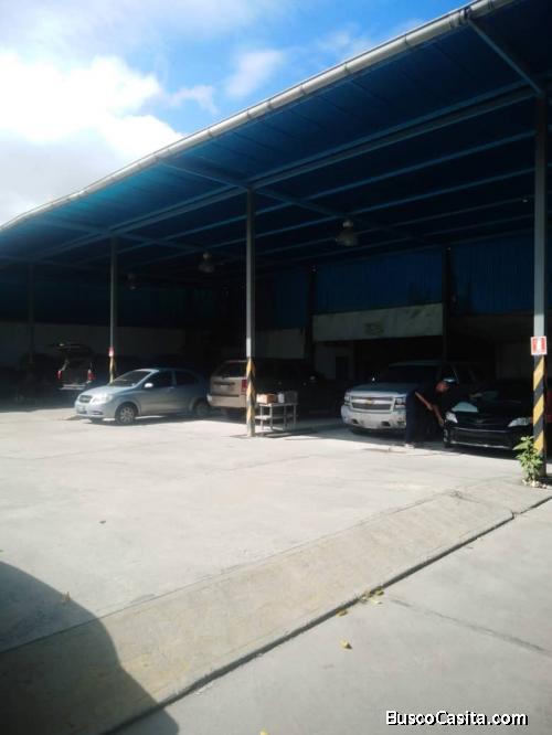 En Venta- Galpón en Las Acacias