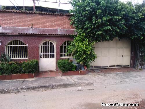 Venta casa en Aragua sector la Julia 