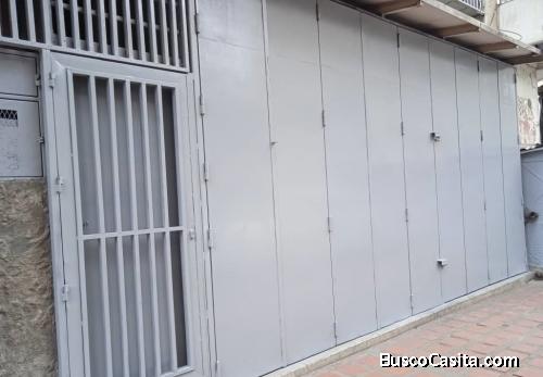 Local Comercial en la Avenida Fuerzas Armadas