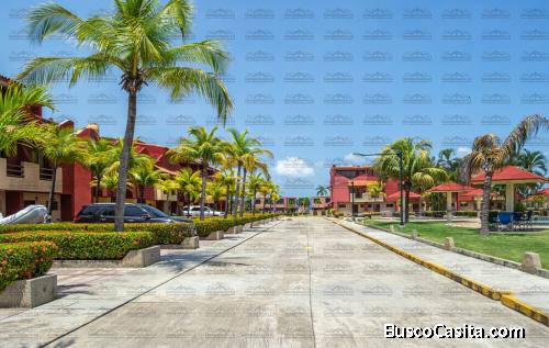 SE VENDE HERMOSA PROPIEDAD EN VILLAS DEL FARO PUERTO ENCANTADO HIGUEROTE