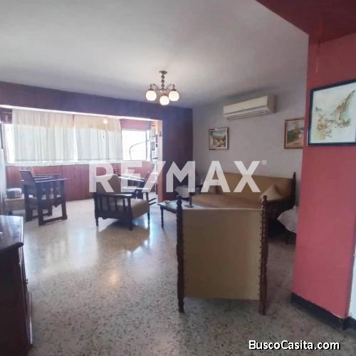 Apartamento venta Maracaibo edificio Mont blanc 051021