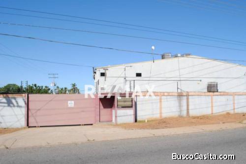 Gran Galpon Industrial  Maracaibo Zulia Sector  Santa Rita