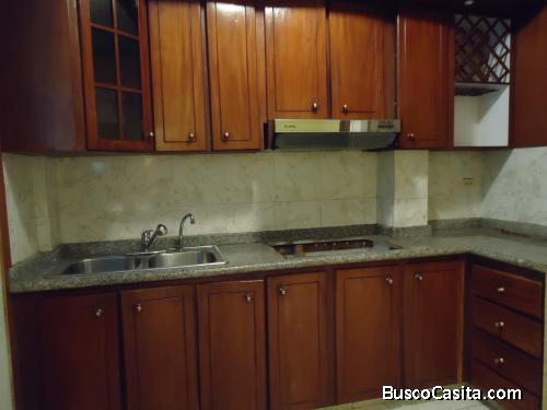 Espacioso apartamento en los Magallanes de catia