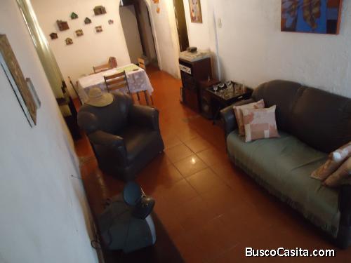 Un primer piso, en los Magallanes de catia