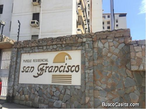 SE VENDE APARTAMENTO EN PORLAMAR