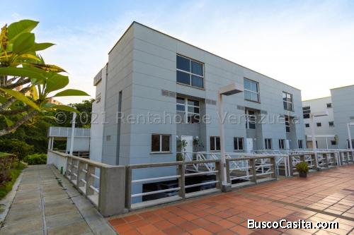 Casa en venta, Los Naranjos del Cafetal, MLS 22-3046, María Isabel Serrano  0414-1354910 