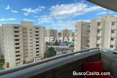 Bello Apartamento en Lago Country Alquiler  