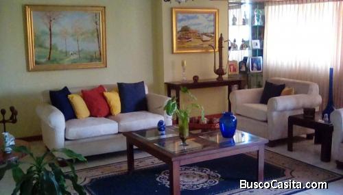 Se Vende Apartamento Residencias Acuario sector la Lago. 