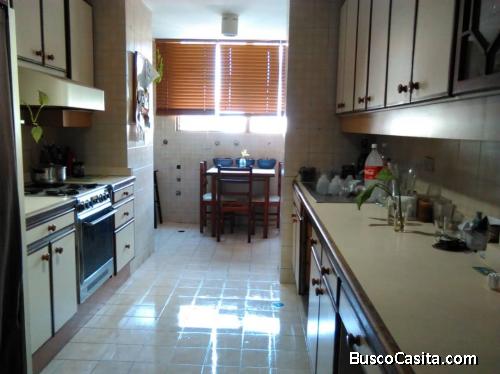 Se Vende Apartamento Edificio la Lago Maracaibo