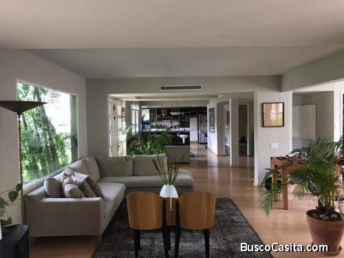 Alquila Hermosa Casa Urb. La Virginia.