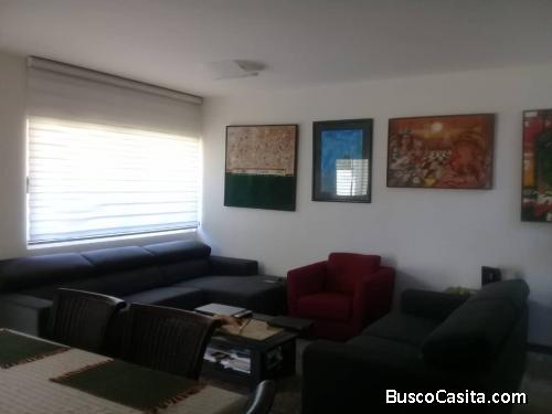 Se Vende Bella Casa en villa cerrada. Sector Valle Frio,