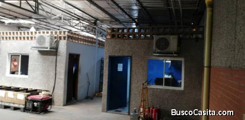 Vende Galpón sector Belloso