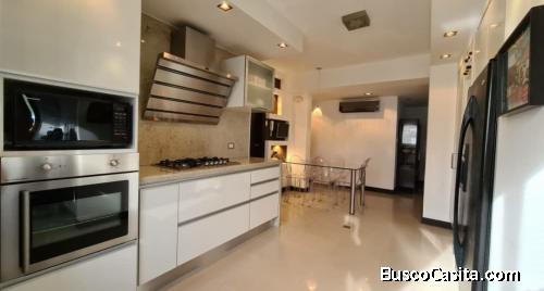 En venta hermoso penthouse en trigaleña alta valencia Carabobo