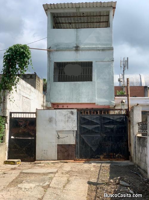 Sky Group ofrece en venta un terreno de 80 m2 ideal para el área comercial