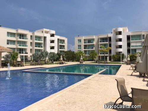 Carenero Yacht Club, Lechería. Moderno Apartamento en venta 