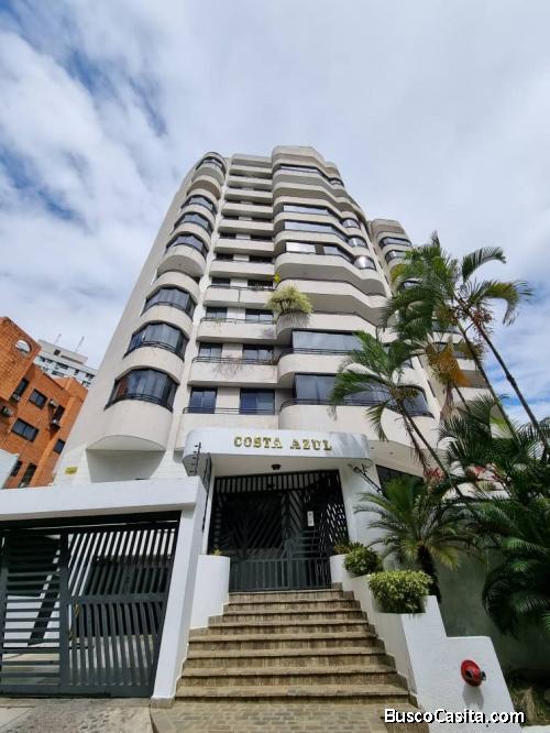 Exclusivo apartamento en el bosque, Res. Costa Azul