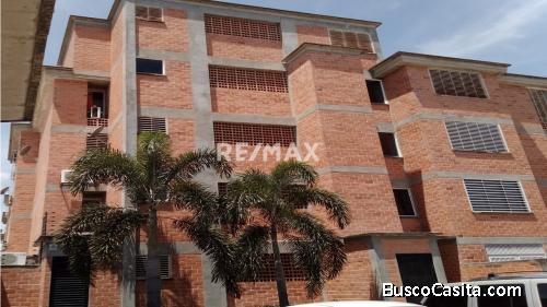Se vende Apartamento Conjunto Residencial Las Trinitarias- Ciudad Alianza Guacara, Estado Carabobo.