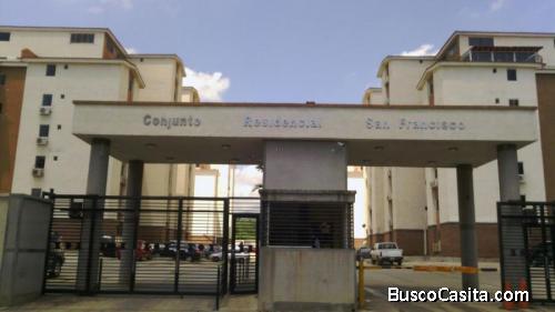 Yosmar Muñoz Vende Apartameto en Residencias San Francisco en San Diego Valencia