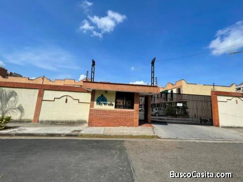 En Venta Town House en Villa Florencia Tazajal, Naguanagua