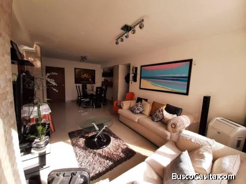 Lindo apartamento en venta Terrazas del Avila con vista al avila