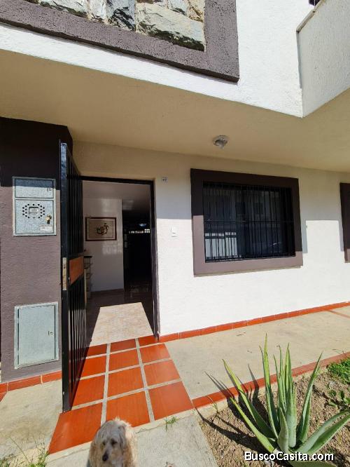 VENTA DE TOWN HOUSE EN TAZAJAL