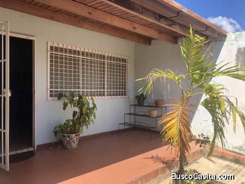 230 M2 Venta de Casa DE Un Nivel en El Naranjal, Naguanagua