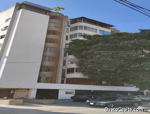Apartamento en Caracas, Urb. Altamira 3 habs 2 baños EN VENTA