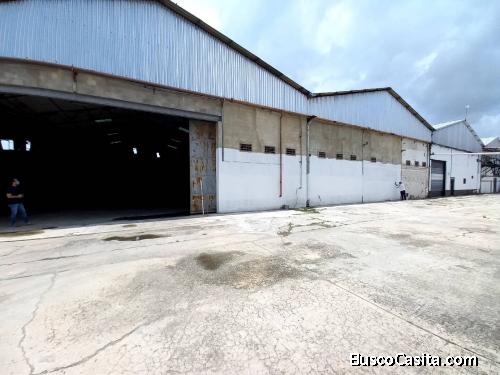 Galpón en Alquiler Zona Industrial Norte