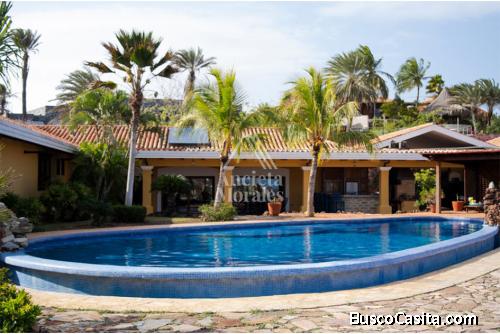 Espectacular chalet en Isla Margarita, playa El Angel