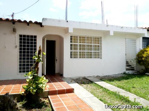 Casa en urbanismo privado 