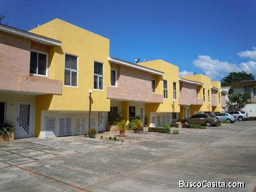 Townhouse en Venta en Manantial