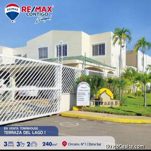 VENTA TownHouse en Villa TERRAZAS DEL LAGO I