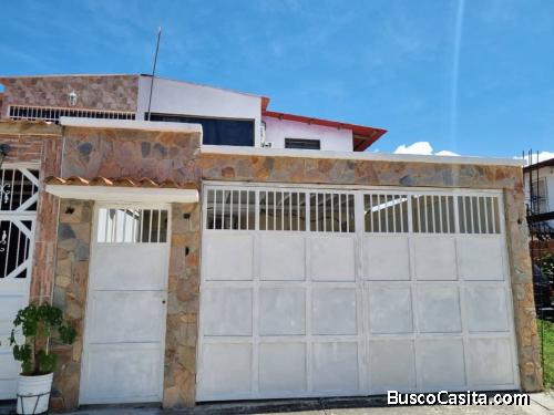 Casa en Venta en Urb. Las Gardenias, San Joaquín