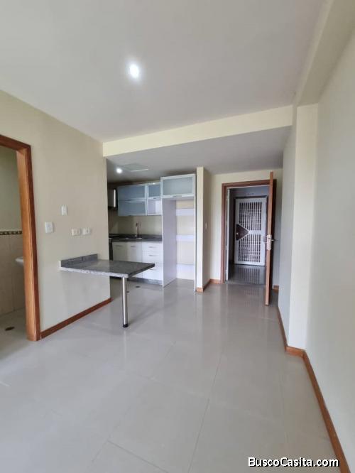Apartamento en Alquiler en Res. Alta Vista Suite, Naguanagua