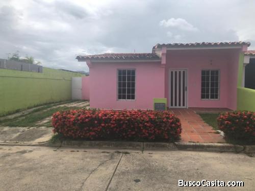 Casa en Villa del Lago I, Ciudad Alianza. Guacara