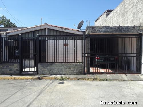 Casa en Guatire, Urb. Valle Arriba, Conjunto Ginebra 
