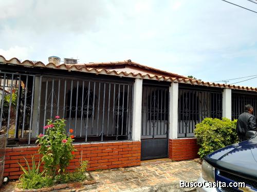 Se vende casa Urb El Carmen Cagua