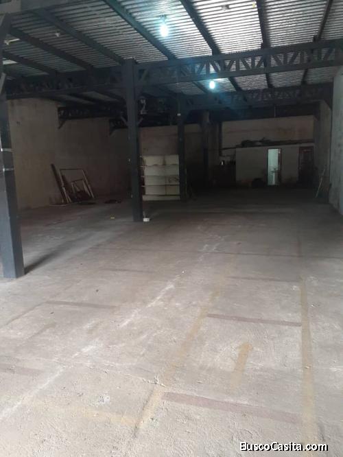 ALQUILO EDIFICIO COMERCIAL EN AVENIDA GUARAPICHE