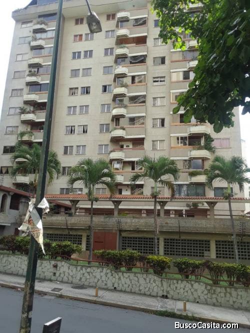 Vendo cómodo y espacioso apartamento en bello monte
