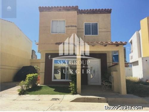 VENTA TOWNHOUSE  en Puerta Maraven