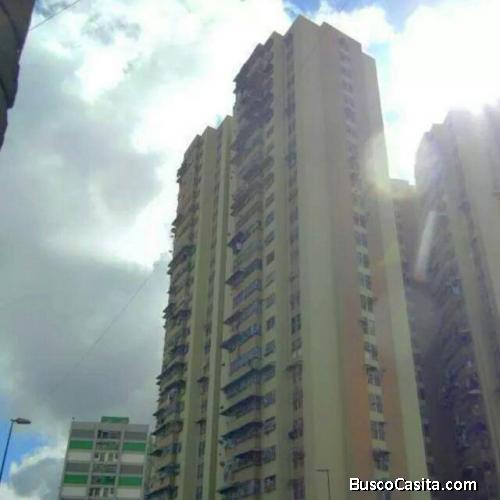 Av. San Martin. Caracas- Sin deposito 60$. Internet. Caballero. Baño compartido.