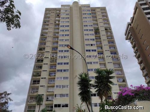 Se vende espectacular apartamento en Lomas de Prado del Este 