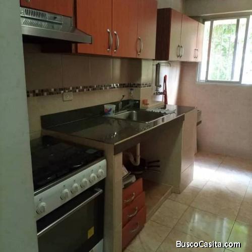 Oportunidad. Se vende apto. Caricuao UD5