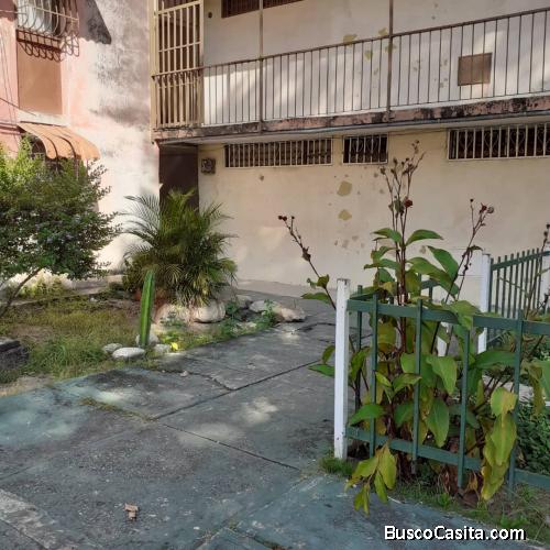 VENDO APARTAMENTO EN CAÑA DE AZUCAR 04124390854