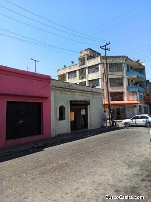 Local comercial en la candelaria valencia a pie de calle