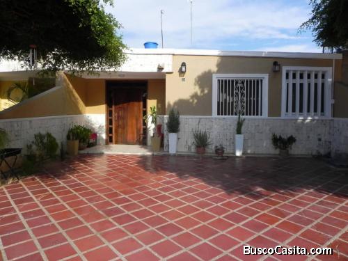 Casa venta Maracaibo Villa sagrada familia 28222.